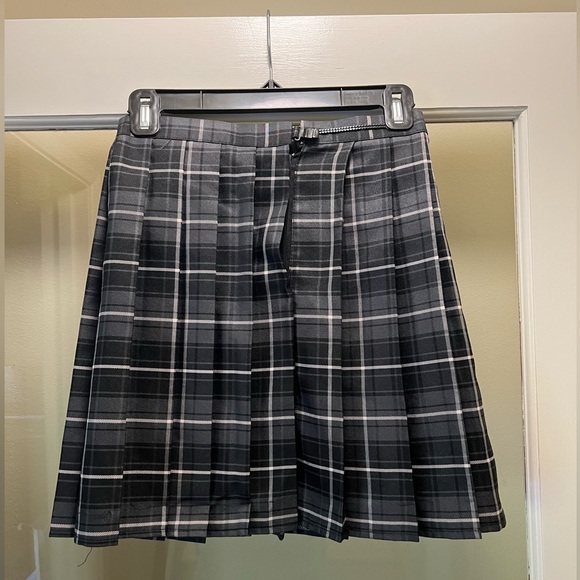 Japanese School JK Uniform Pleated Plaid Skirt, XS - Picture 2 of 3